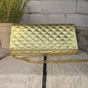 Sophistique Quilted Gold Mettalic Clutch Purse With Chain Strap Party Formal Euc